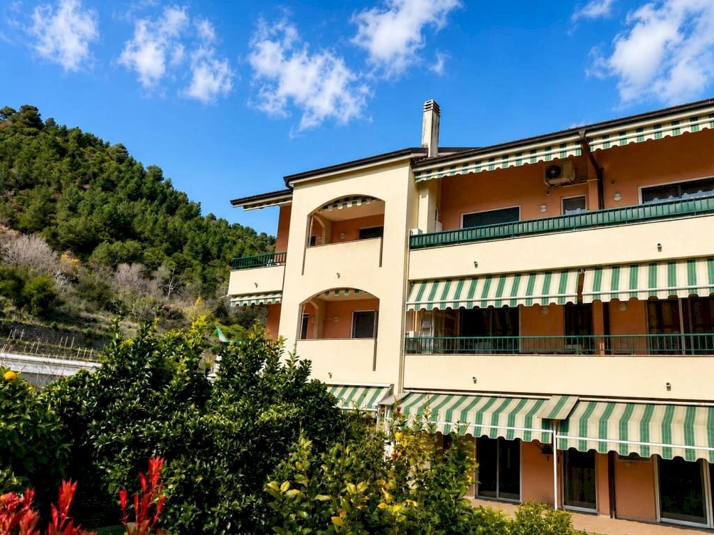 Facciata - Apartment corso Vittorio Emanuele, 236, Camporosso - photo 1