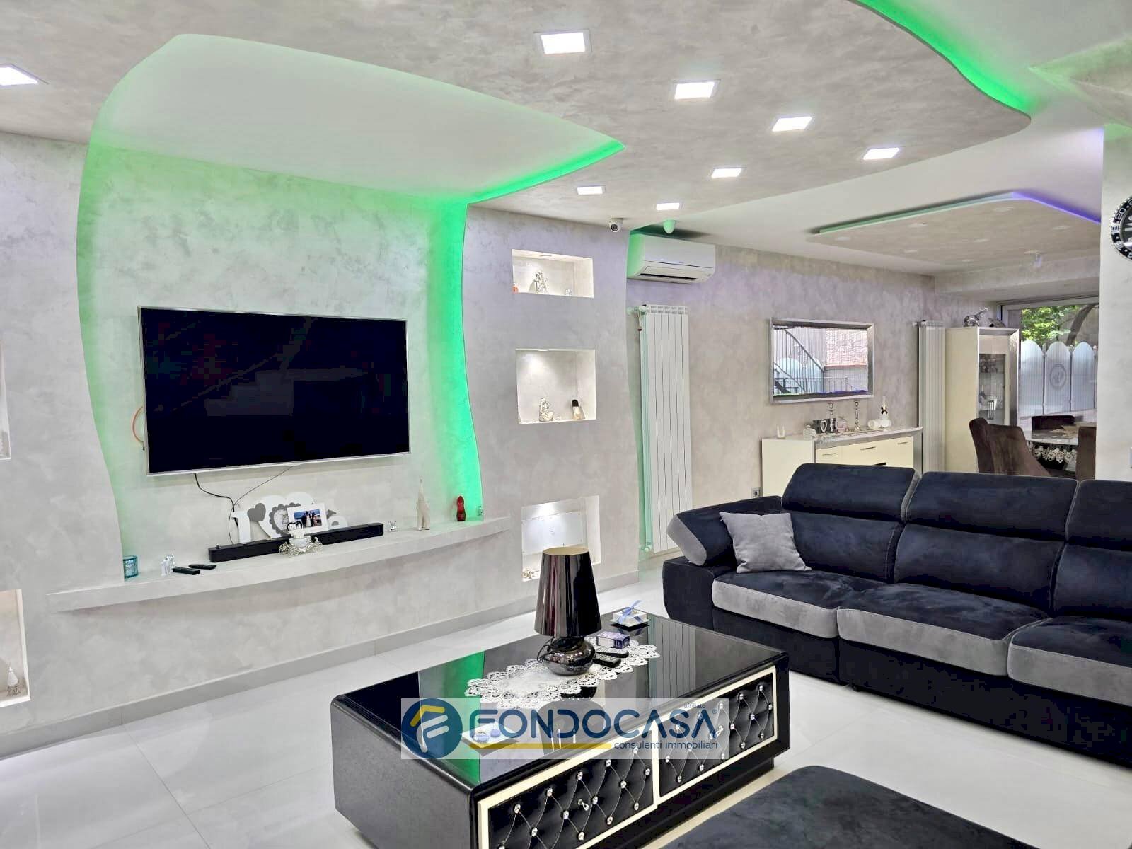 Foto 3 - Villa a Schiera via oasi sacro cuore
 
81, Giugliano in Campania - foto 3