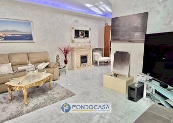 Foto 2 - Villa a Schiera via oasi sacro cuore
 
81, Giugliano in Campania - foto 2