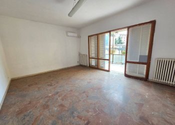 Cucina - Appartamento via della Resistenza, Signa - foto 1