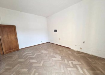 Camera da letto - Appartamento via della Resistenza, Signa - foto 14