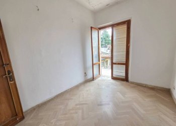 Camera da letto - Appartamento via della Resistenza, Signa - foto 19