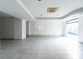 Foto 1 - Locale Commerciale Via Vittorio Emanuele
 
24 - 26, Acireale - foto 1