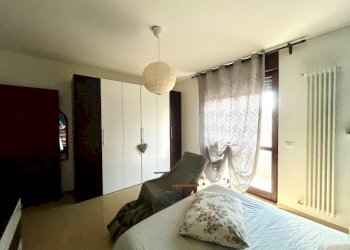 Camera da letto - Trilocale via Bricherasio, 14, Carmagnola - foto 12