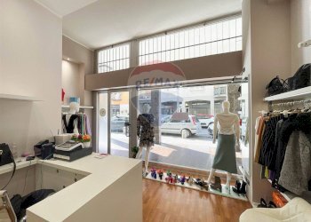 Cucina - Commercial Premises Jacopo da Trezzo
 
4, Trezzo sull'Adda - photo 8