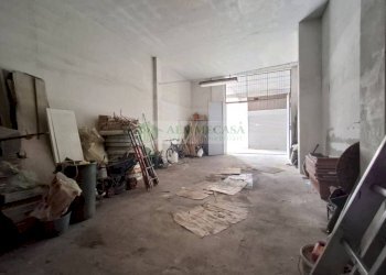 Foto 7 - Box Via Del Bosco
 
300, Catania - foto 6