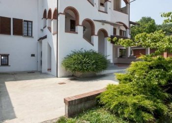 Facciata - Trilocale via Mario Caudana, 118/9, Castiglione Torinese - foto 29