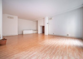 Foto 3 - Office Via San Maurilio
 
13, Milano - photo 3