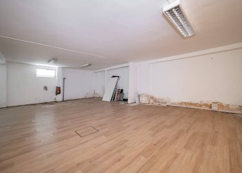 Foto 16 - Office Via San Maurilio
 
13, Milano - photo 16