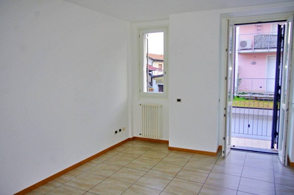 Soggiorno - Trilocale Casorate Sempione - foto 2