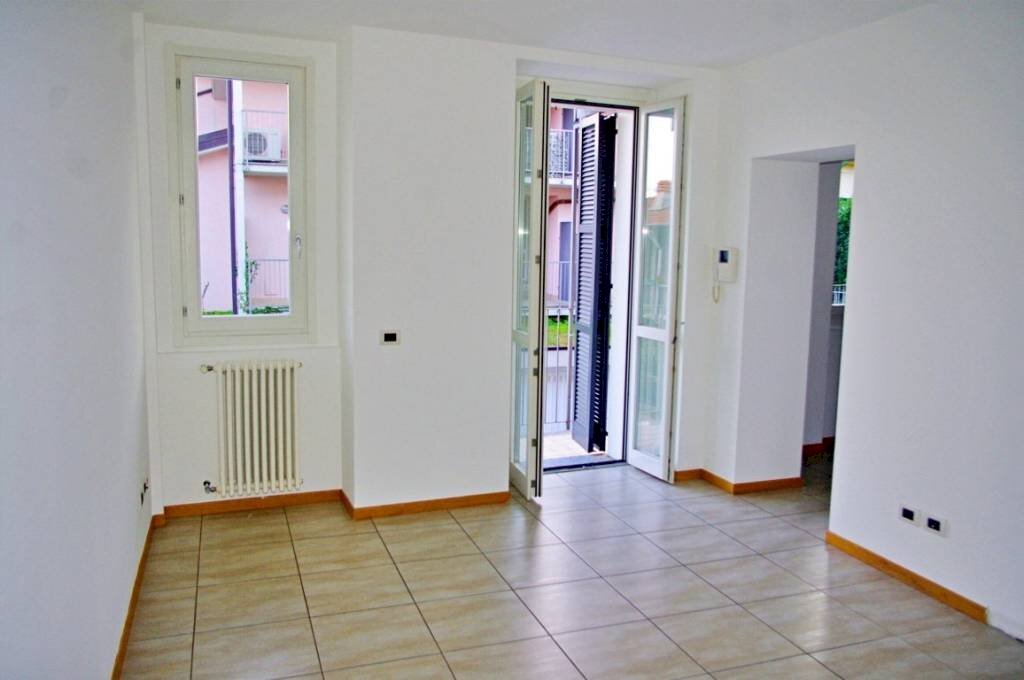 Soggiorno - Trilocale Casorate Sempione - foto 3