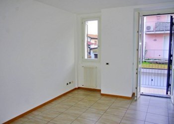 Soggiorno - Trilocale Casorate Sempione - foto 2