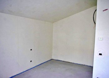 Camera da letto - Three-room apartment Casorate Sempione - photo 11