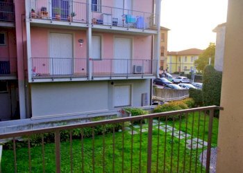 Balcone - Two-room apartment Casorate Sempione - photo 3