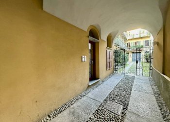 Interno palazzo - Quadrilocale via Italia, 40, Biella - foto 4