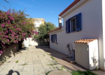 Foto 2 - Casa indipendente Via del francese
 
2, Calasetta - foto 2