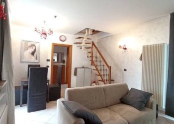 Soggiorno - Three-room apartment corso Alessandria, 215, Asti - photo 19
