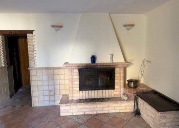 Salone - Rustic contrada Campo Mirabello, 109, Montebello di Bertona - photo 15