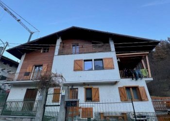 Facciata - Quadrilocale Cesana Torinese - foto 28