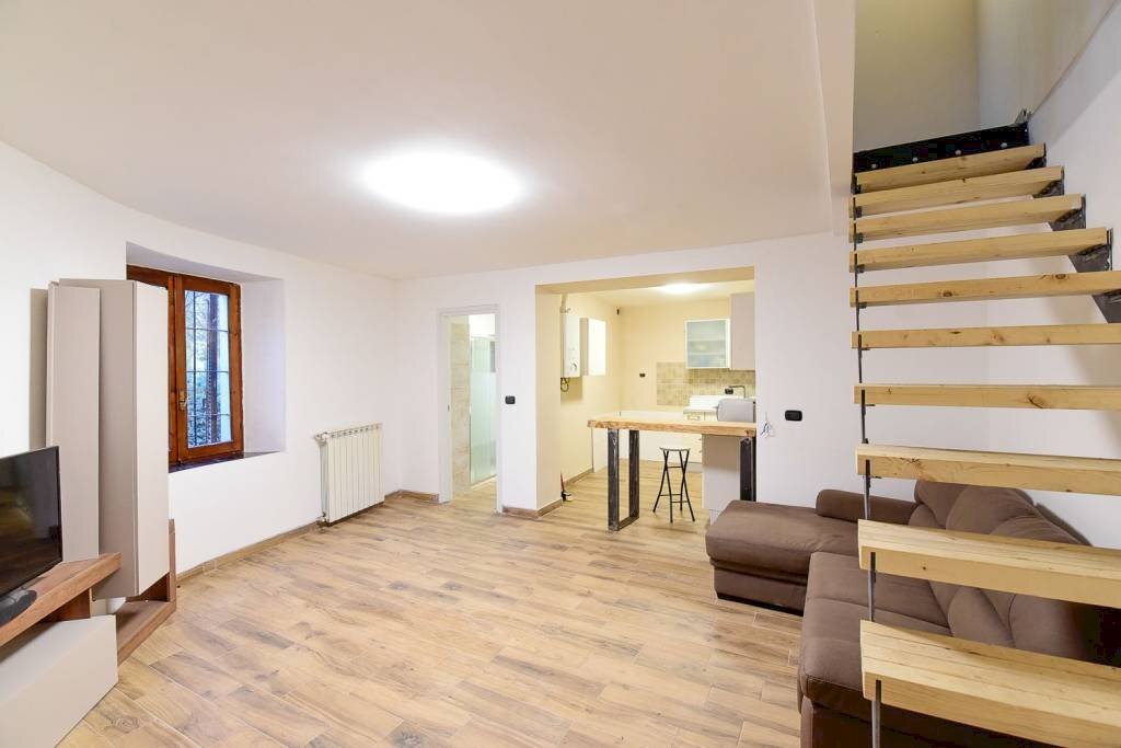 Salone - Three-room apartment via al Lago, 10, Alserio - photo 2