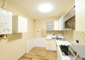 Cucina - Trilocale via al Lago, 10, Alserio - foto 6