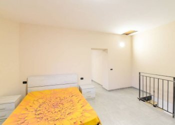 Camera da letto - Trilocale via al Lago, 10, Alserio - foto 19