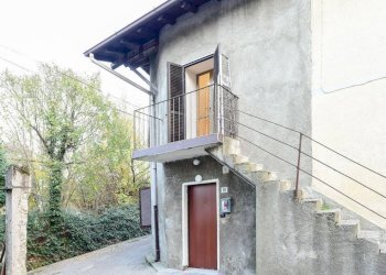 Facciata - Trilocale via al Lago, 10, Alserio - foto 22