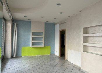 Ufficio - Negozio corso Nizza, 43, Cuneo (zona Centro) - foto 4