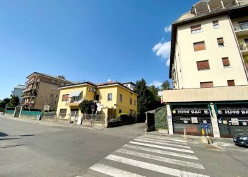 Zona - Trilocale via Giovanni Nicotera, 10, Varese - foto 4