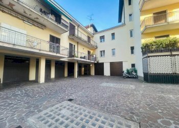 Cortile interno - Trilocale via Giovanni Nicotera, 10, Varese - foto 30