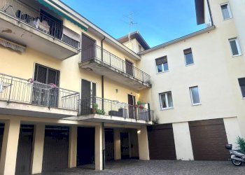 Cortile interno - Trilocale via Giovanni Nicotera, 10, Varese - foto 31