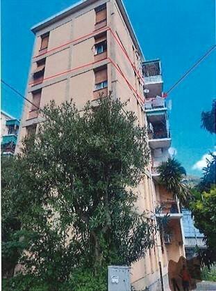 Facciata - Appartamento all'asta via Fratelli Meldi, Genova (zona Sestri Ponente) - foto 3