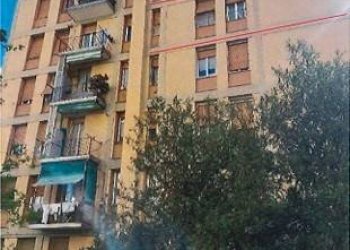 Facciata - Appartamento all'asta via Fratelli Meldi, Genova (zona Sestri Ponente) - foto 1