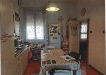 Cucina - Appartamento all'asta via Fratelli Meldi, Genova (zona Sestri Ponente) - foto 10