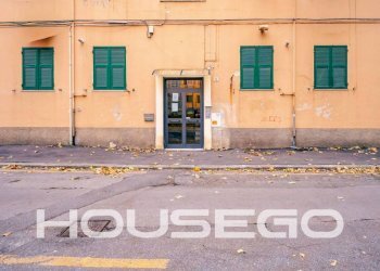 Facciata - Quadrilocale piazza Adriatico, 12, Genova (zona Staglieno) - foto 23