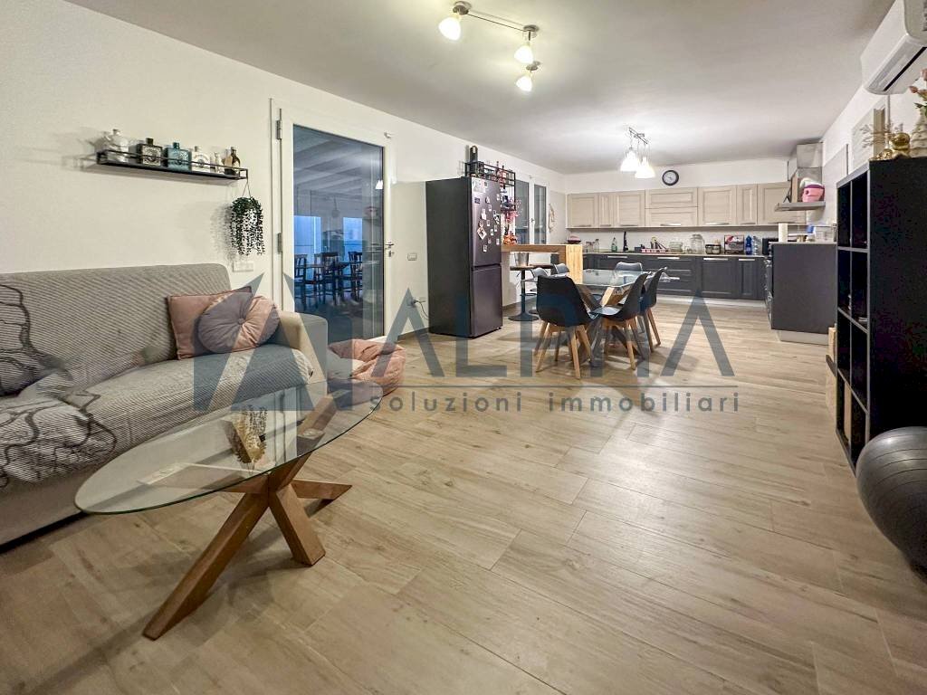 Salone - Villa via Lunga, Forlì - foto 1