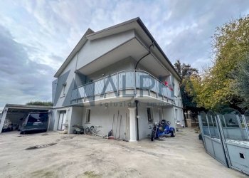 Facciata - Villa via Lunga, Forlì - foto 18