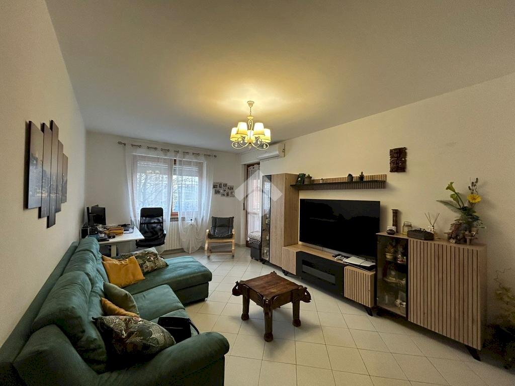 Quadrilocale Via Massimo Portalupi, Collegno - foto 2