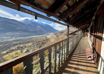 Apartment Frazione Baravex Dessous, Nus - photo 6