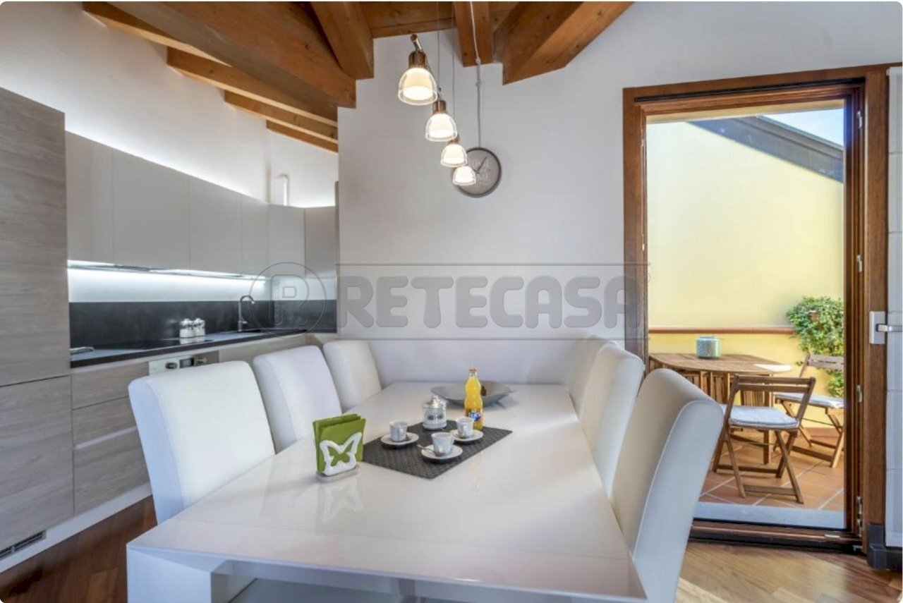 CUCINA - Albergo - Struttura ricettiva via Dante 2, Palmanova - foto 1