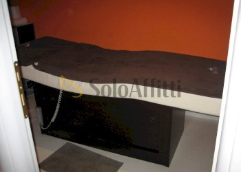 e.5.JPG - Commercial Premises Corso Roma 26b, Cesano Maderno - photo 8