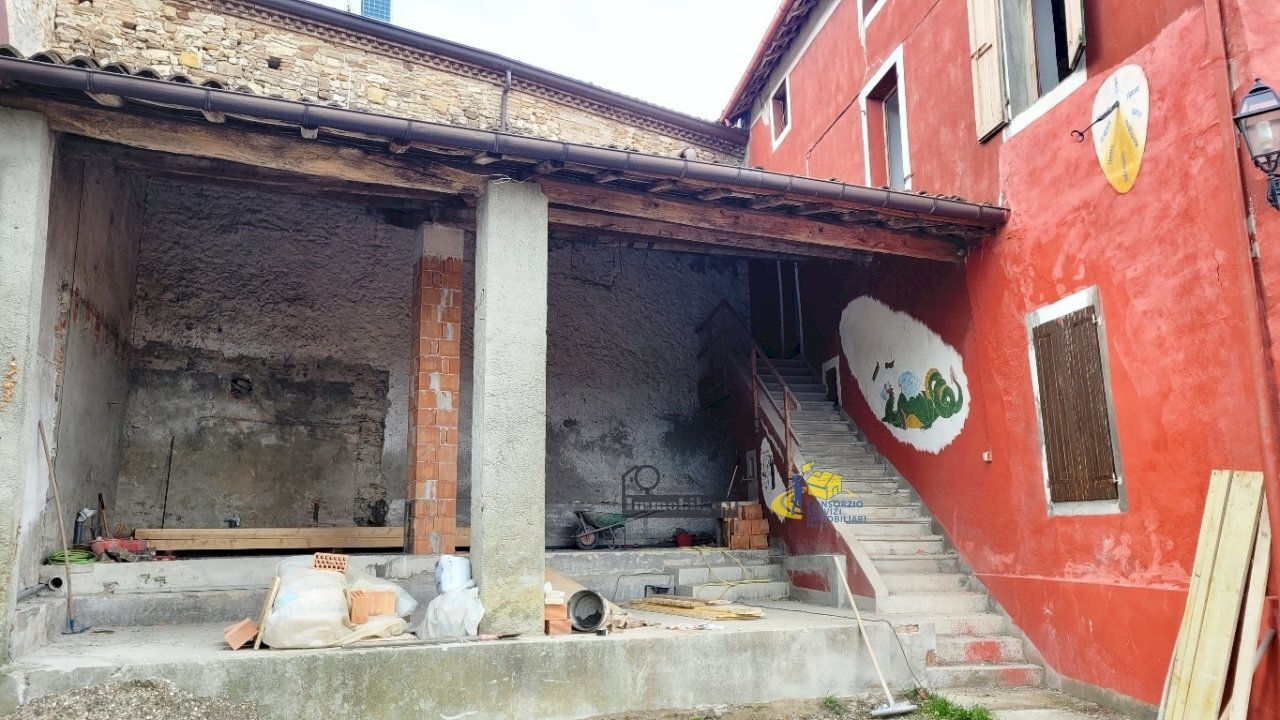 20251118_115856.jpg - Portion of a house Strada Casatico 38, Langhirano - photo 2
