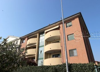 esterno - Trilocale Via 1° Maggio, Nerviano - foto 1