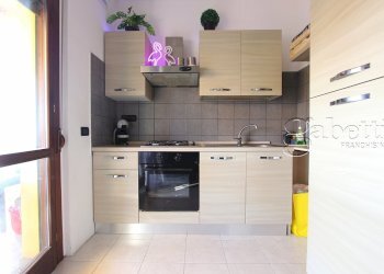 cucina - Trilocale Via 1° Maggio, Nerviano - foto 11