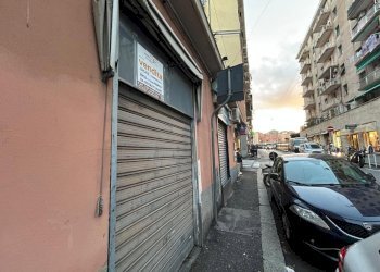 WhatsApp Image 2025-11-17 at 17.02.33 (2).jpeg - Locale Commerciale Via Donghi 23 R, Genova (zona San Fruttuoso) - foto 2