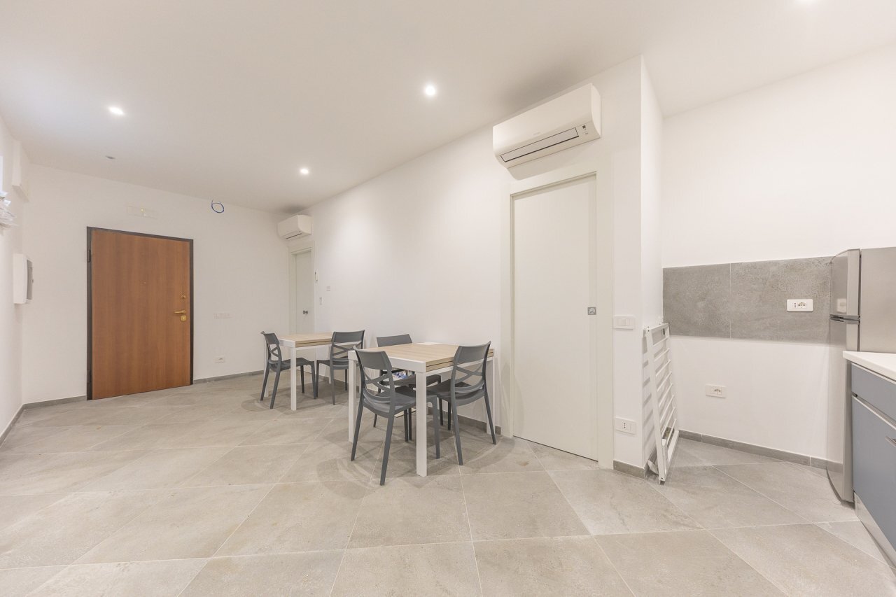 27.jpg - Four-room apartment Via Salaria, Monterotondo - photo 1