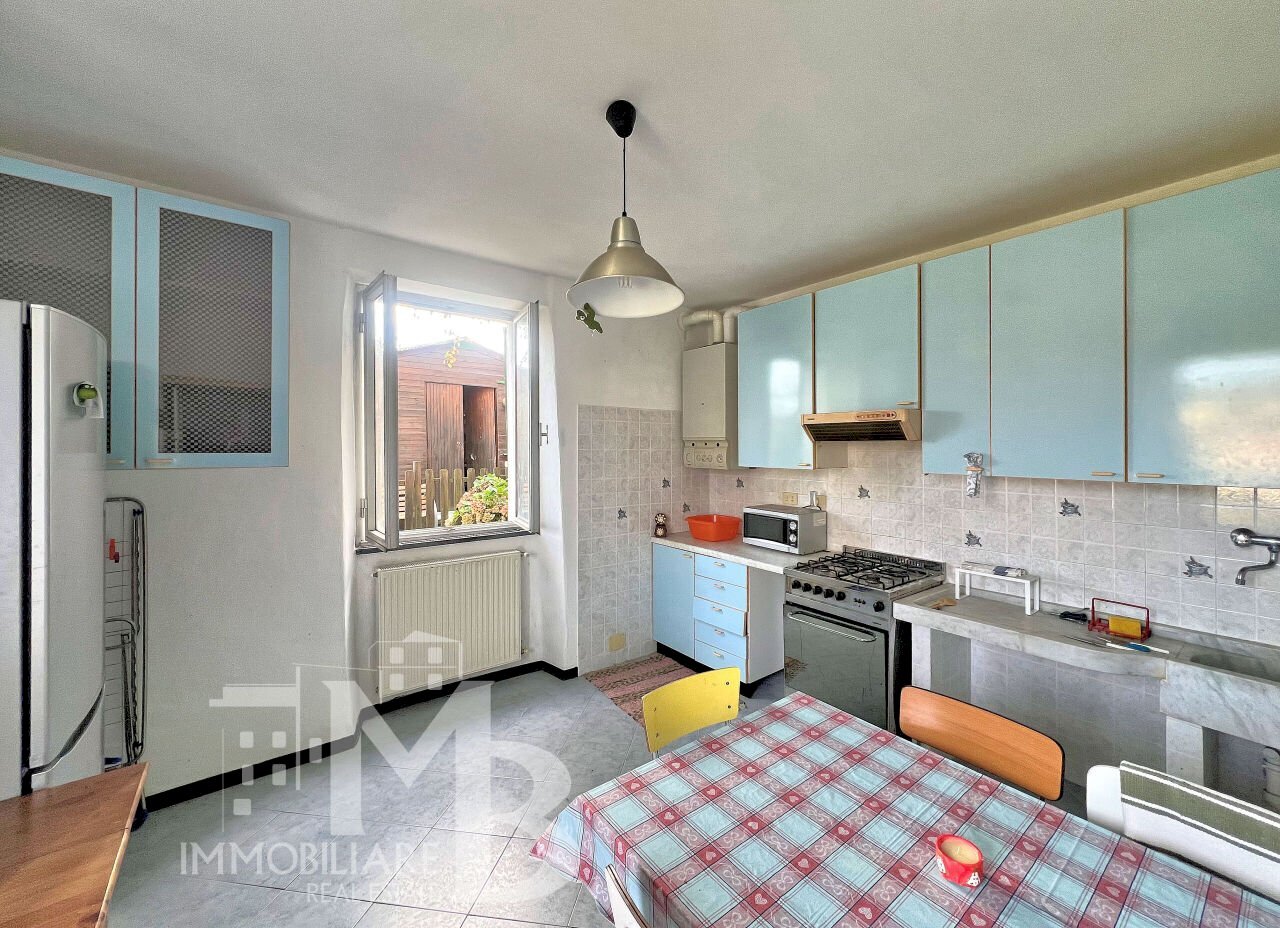 CUCINA PIANO PRIMO 1.jpg - Apartment Via Chiesa di Calcinara, Uscio - photo 3