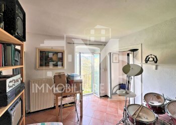 CAMERA B.jpg - Apartment Via Chiesa di Calcinara, Uscio - photo 14