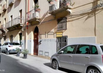 a8c6e160-6f9f-4044-8f50-0ad423f96d8a.jpg - Quadrilocale Via Corollai, Trapani - foto 1