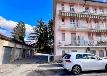 Bilocale Strada Arionda, Aosta - foto 1